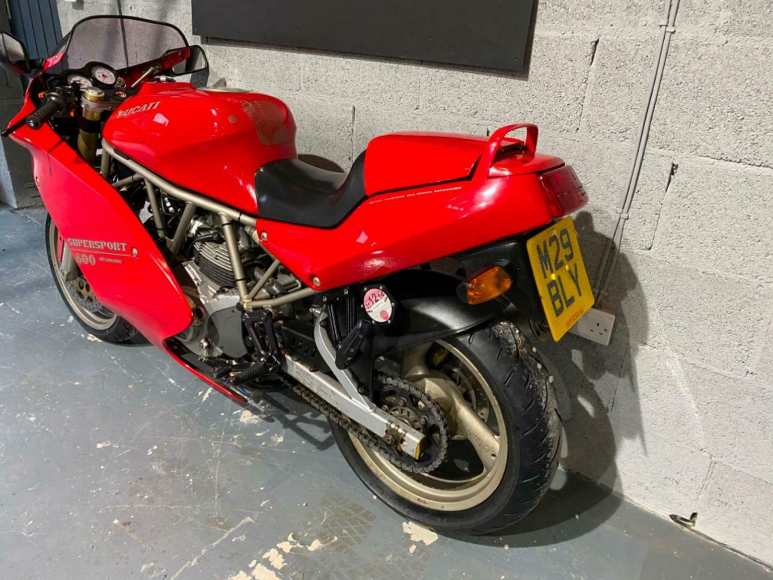 ducati 600 supersport
